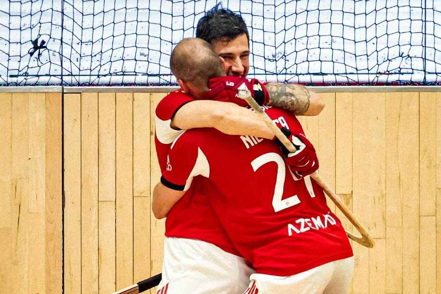 Benfica de Nil Roca e de Lucas Ordóñez voltou a vencer o Sporting e está a uma vitória de sagrar-se campeão nacional Benfica de Nil Roca e de Lucas Ordóñez voltou a vencer o Sporting e está a uma vitória de sagrar-se campeão nacional