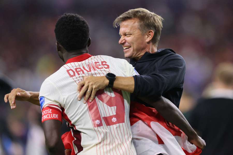 Jesse Marsch und Kanadas Superstar Alphonso Davies