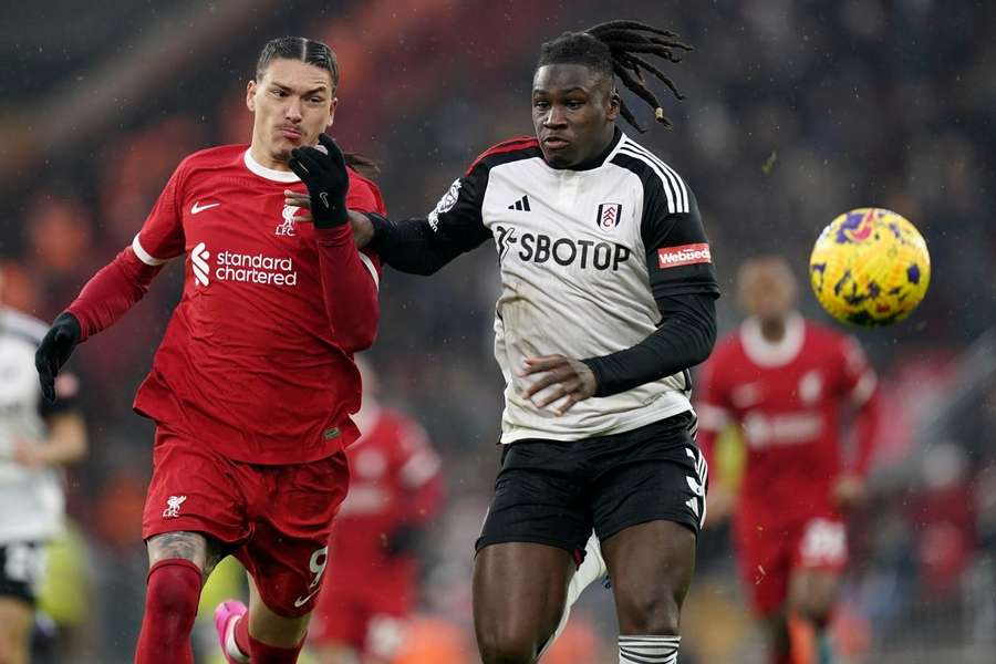 Liverpool vender truende nederlag til sejr i fabelagtigt comeback mod Fulham
