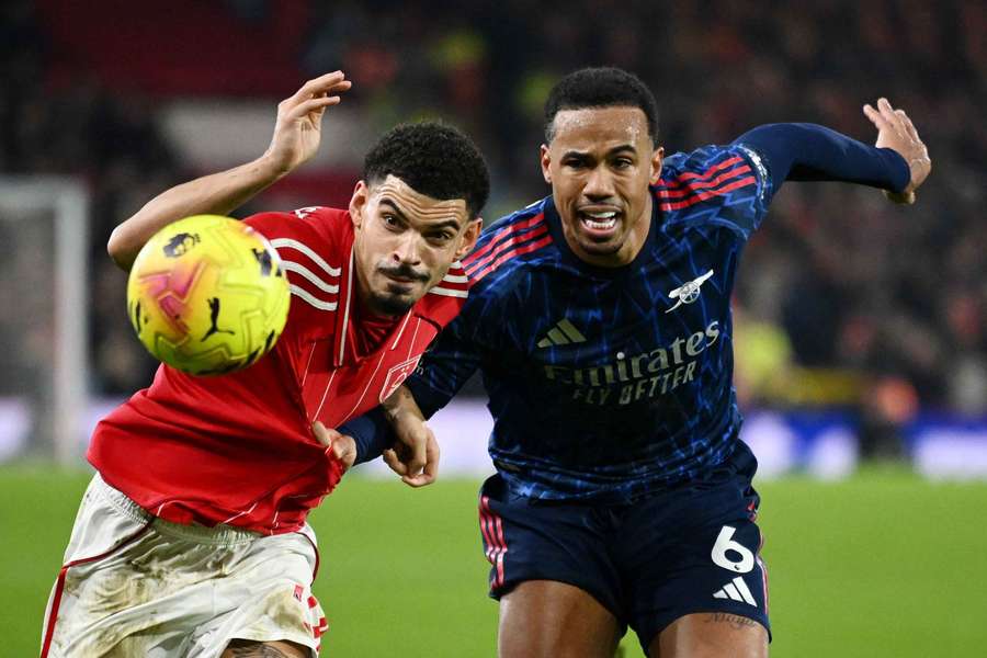 O Arsenal desperdiçou mais uma grande oportunidade na Premier League