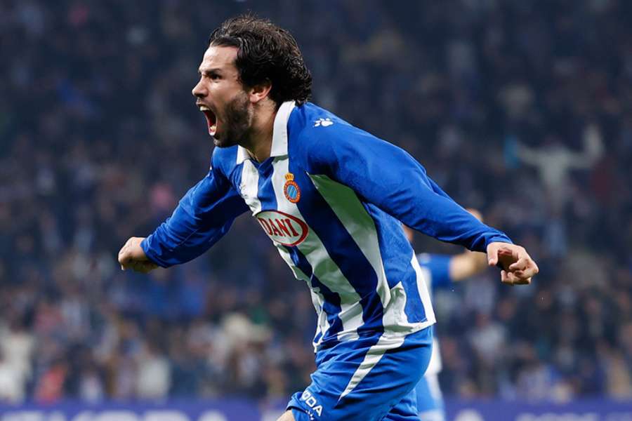 Leandro Cabrera celebra su último gol con el Espanyol.