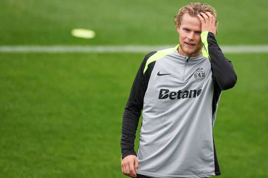 Morten Hjulmand, médio e capitão do Sporting