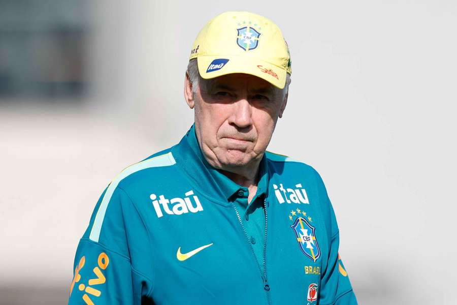 Críticas não afetam ideias para futuro da Seleção, diz Ancelotti Críticas não afetam ideias para futuro da Seleção, diz Ancelotti