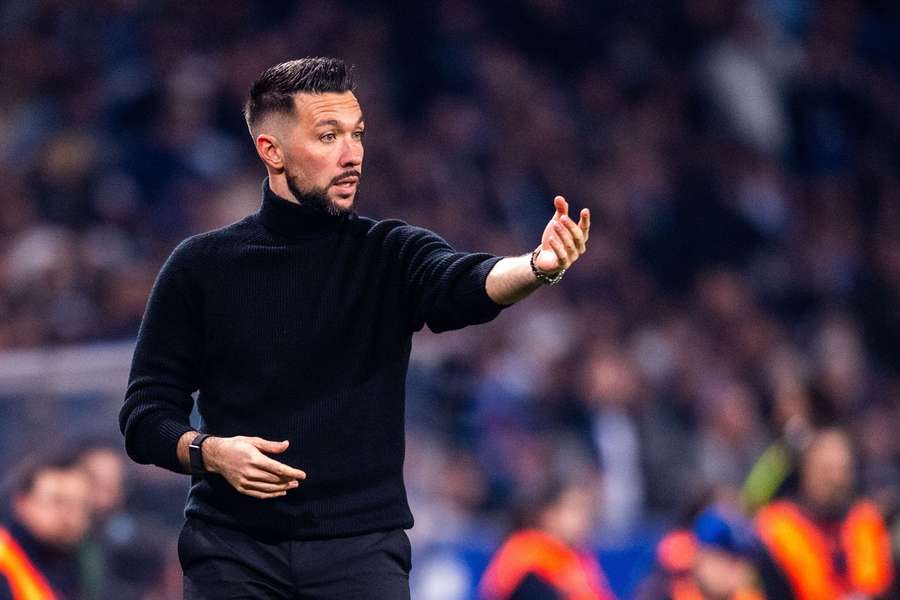 Porto boss Farioli responds to Chelsea rumours: I would never do that