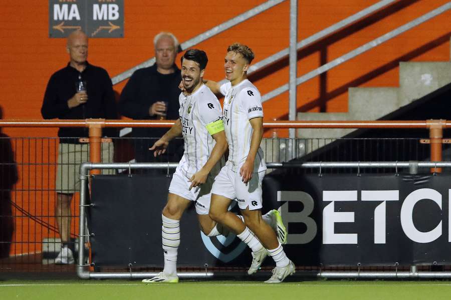 Van Ginkel ao serviço do Vitesse