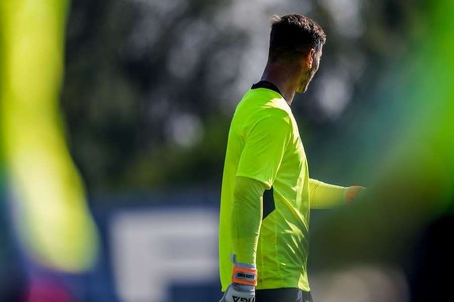 Muitas caras novas no treino do FC Porto