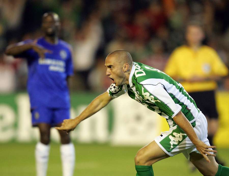 Dani celebrando su gol contra el Chelsea