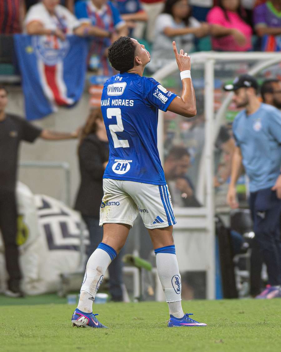 Kauã Moraes marcou o primeiro gol do Cruzeiro na vitória sobre o Bahia