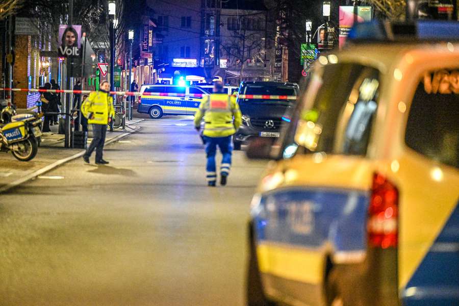 La police à Stuttgart mardi.