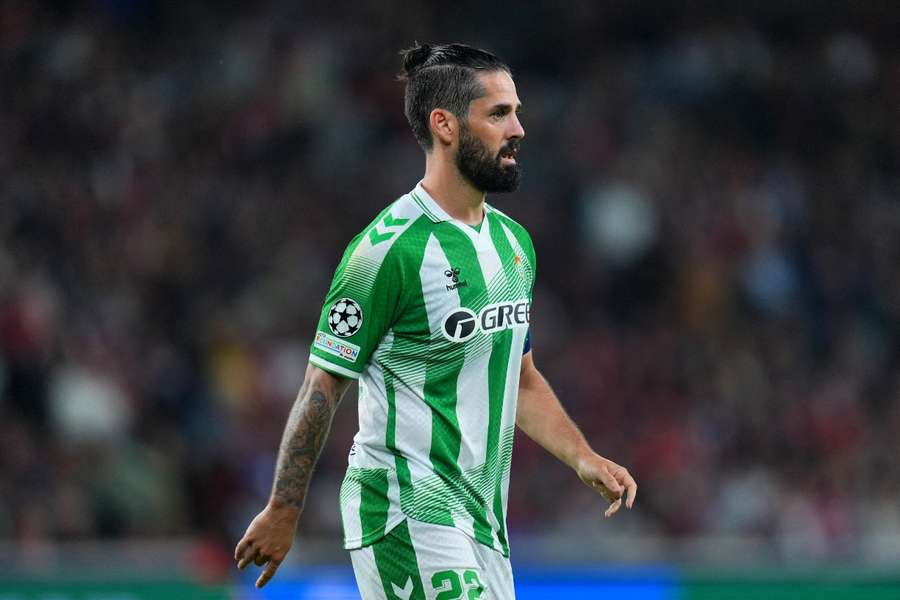 Isco Alarcón, con el Betis en Lille
