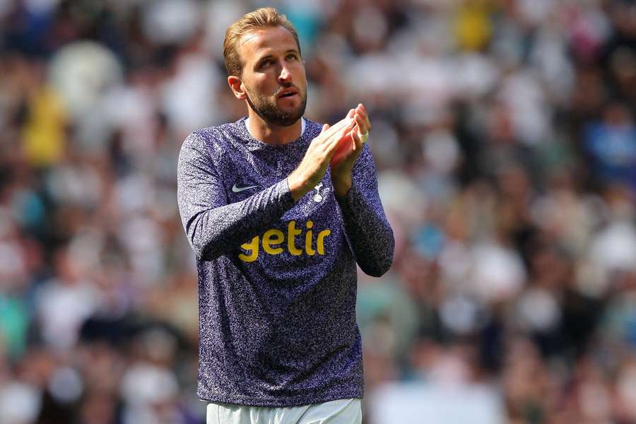 Harry Kane ainda tem contrato com o Tottenham até ao verão de 2024