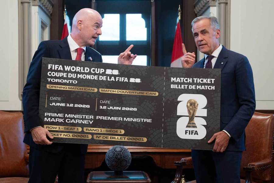 Gianni Infantino a kanadský premiér Mark Carney.