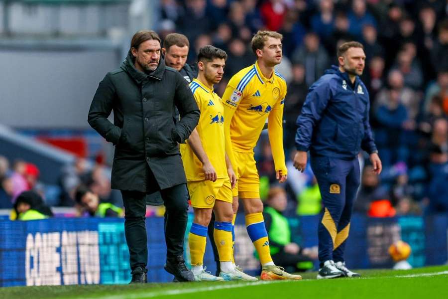 Leeds manager Daniel Farke (L)