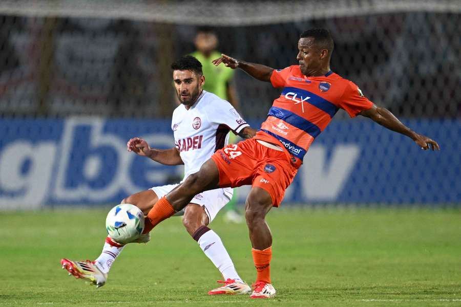 Empate entre Puerto Cabello y Lanús.