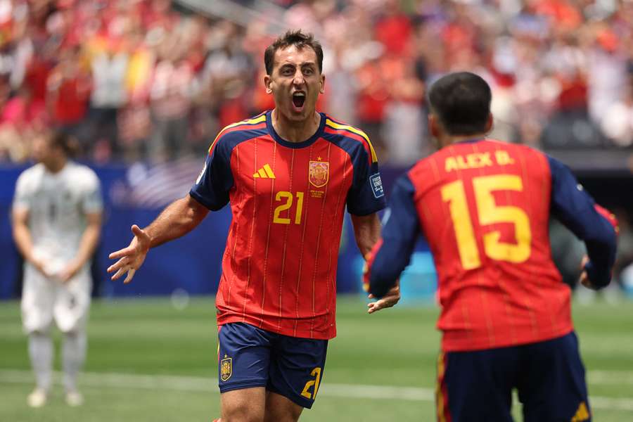 Mikel Oyarzabal dal při výhře Španělska nad Rakouskem dva góly. Mikel Oyarzabal dal při výhře Španělska nad Rakouskem dva góly.