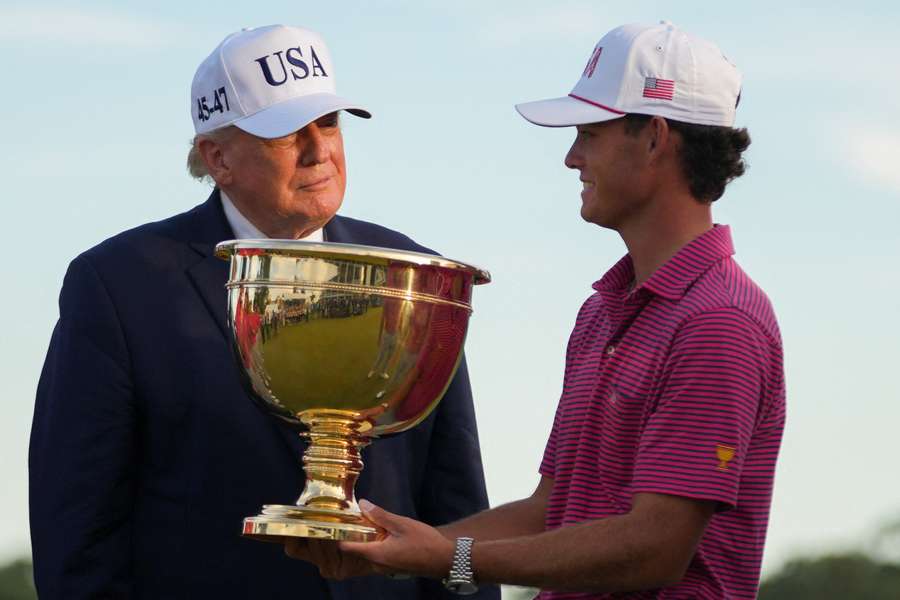 EE. UU. gana y Trump lo celebra