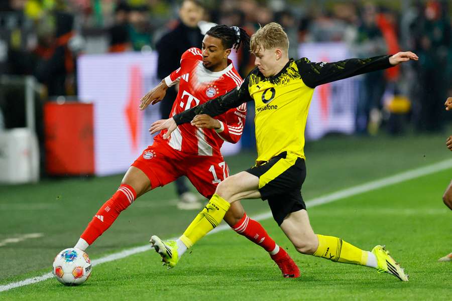 Real Madrid post scout to check on Borussia Dortmund fullback Svensson