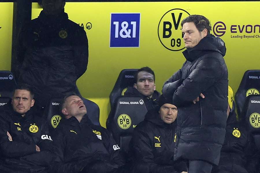 Dortmund-trainer Edin Terzic baalt Dortmund-trainer Edin Terzic baalt