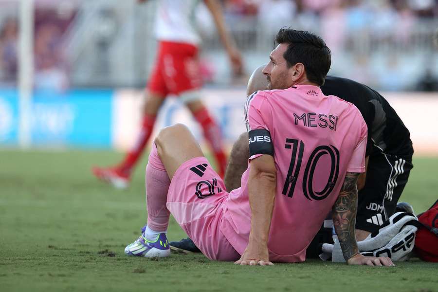 Messi, en el momento de lesionarse