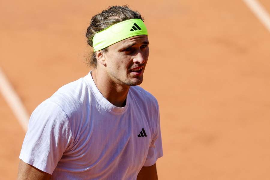 Alexander Zverev nepojede do Paříže v dobré formě.