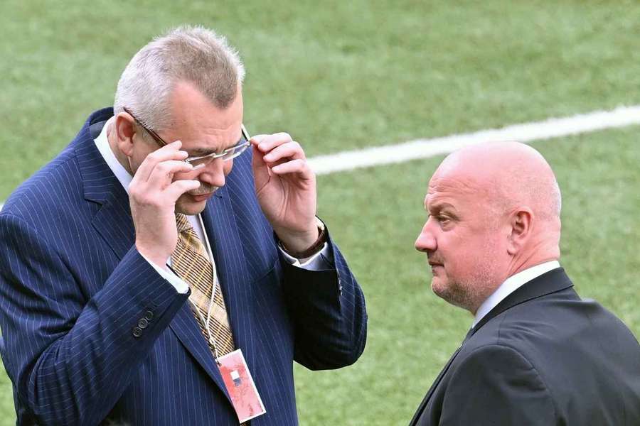 Jaroslav Tvrdík v debatě s Adolfem Šádkem.