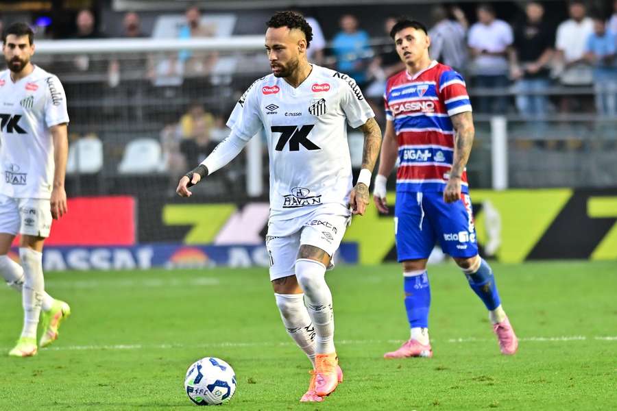 Neymar não jogava há 48 dias