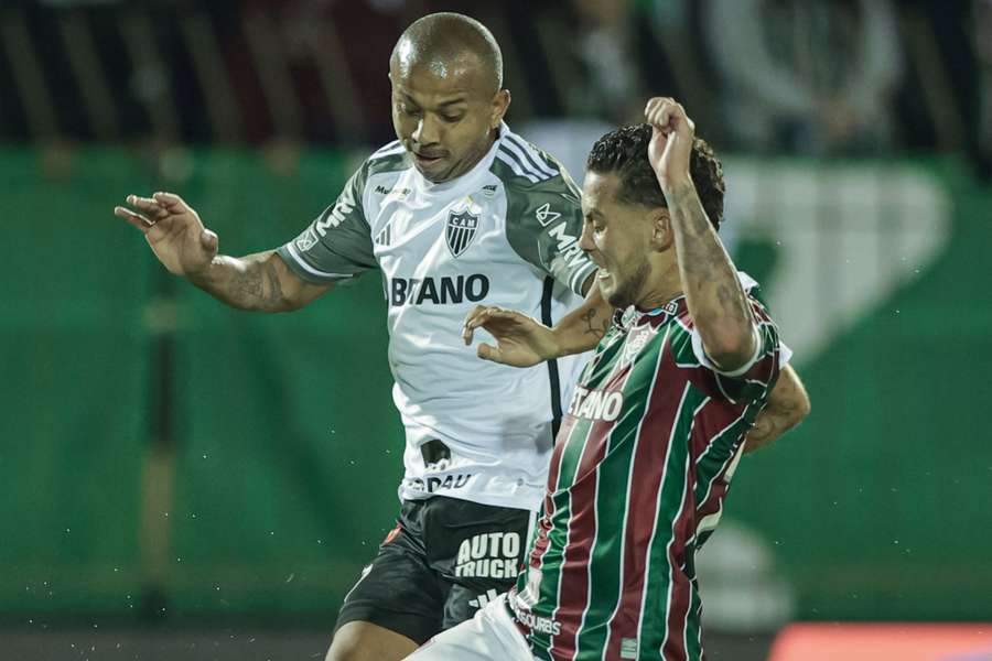 Fluminense e Atlético-MG abrem a rodada do Brasileirão neste sábado (4)