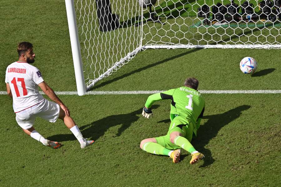 Gholizadeh marcou, mas o golo foi invalidado Gholizadeh marcou, mas o golo foi invalidado