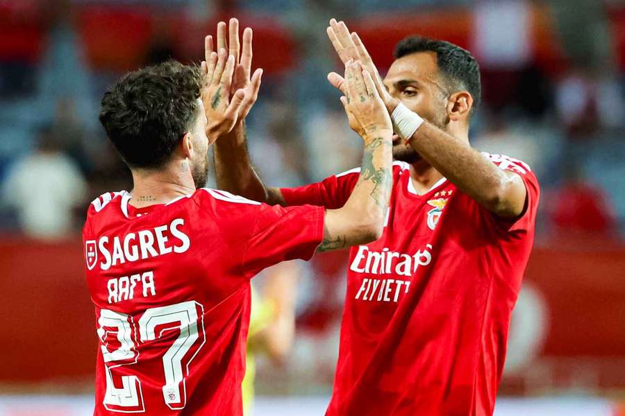 Rafa cumprimenta Pavlidis Rafa cumprimenta Pavlidis