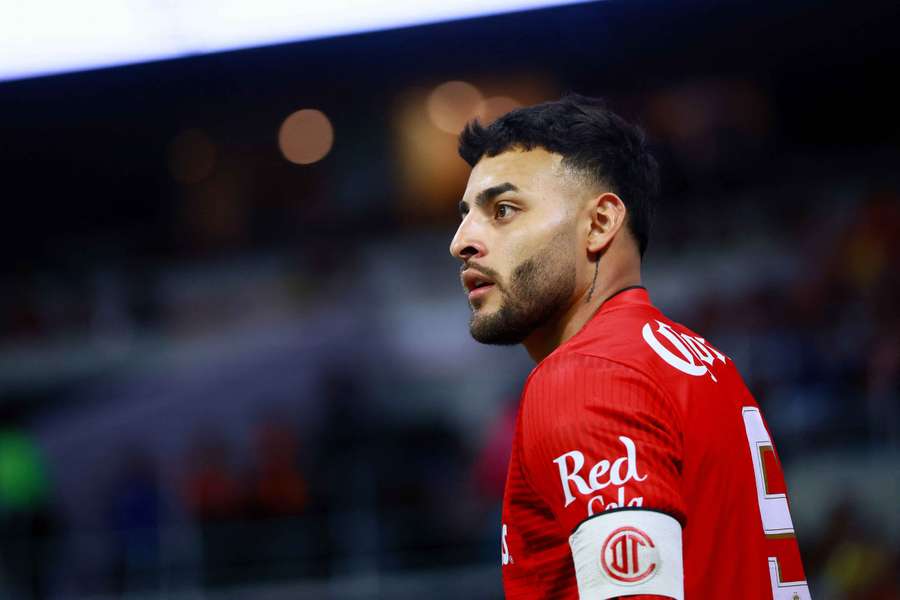 Alexis Vega, asistente en el partido