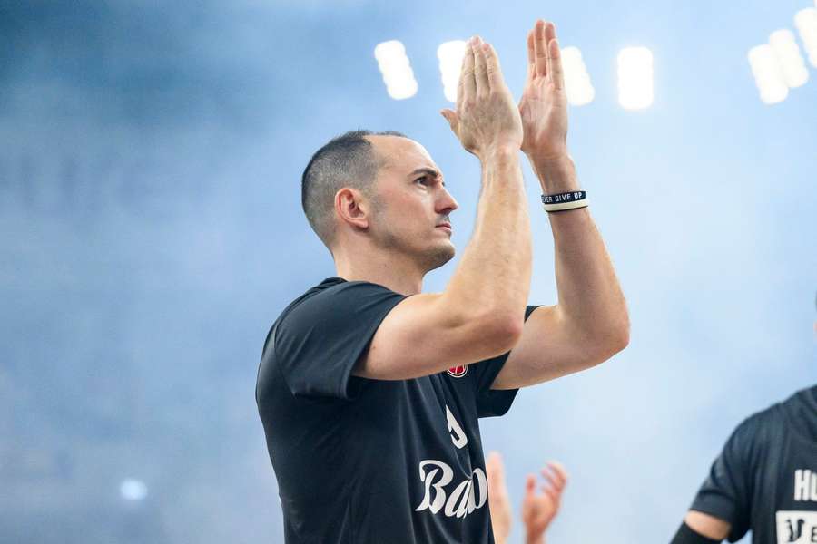 Tadda lief für die Gießen 46ers, ratiopharm Ulm, die EWE Baskets Oldenburg und die Telekom Baskets Bonn auf