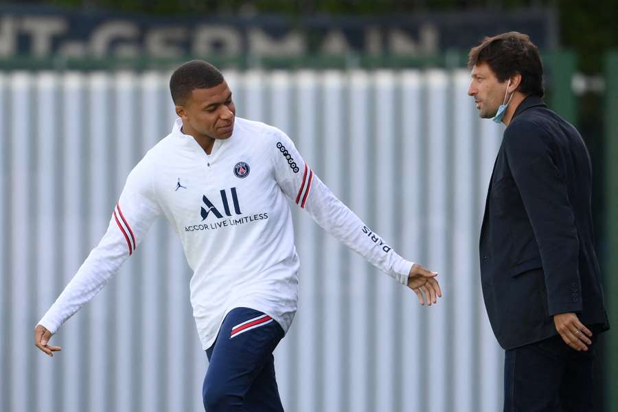 Kylian Mbappé et Leonardo au PSG