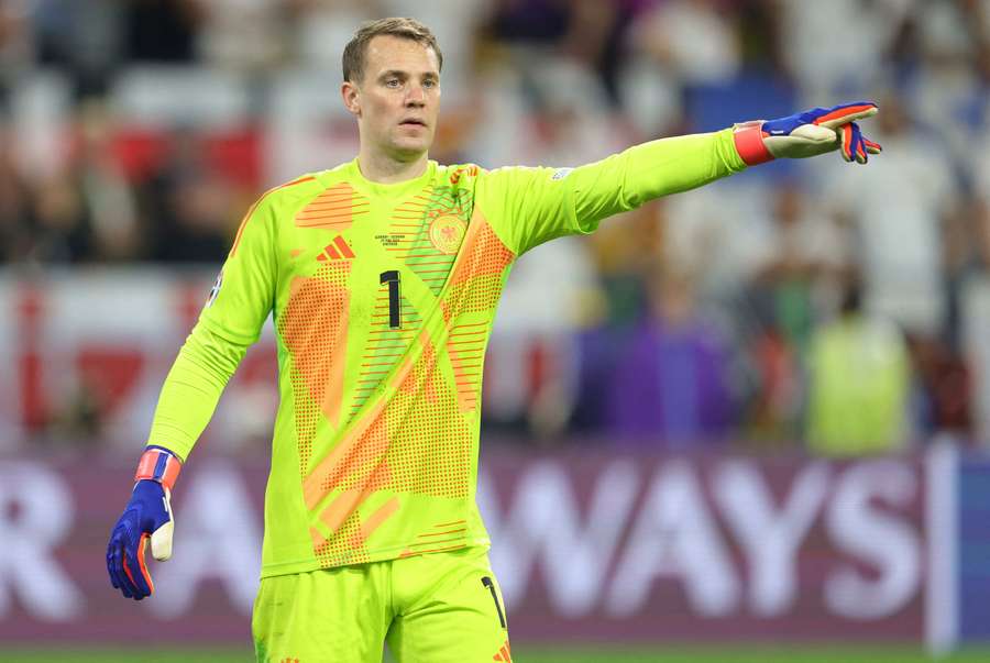 Manuel Neuer bude jedničkou Německa na mistrovství světa. Manuel Neuer bude jedničkou Německa na mistrovství světa.