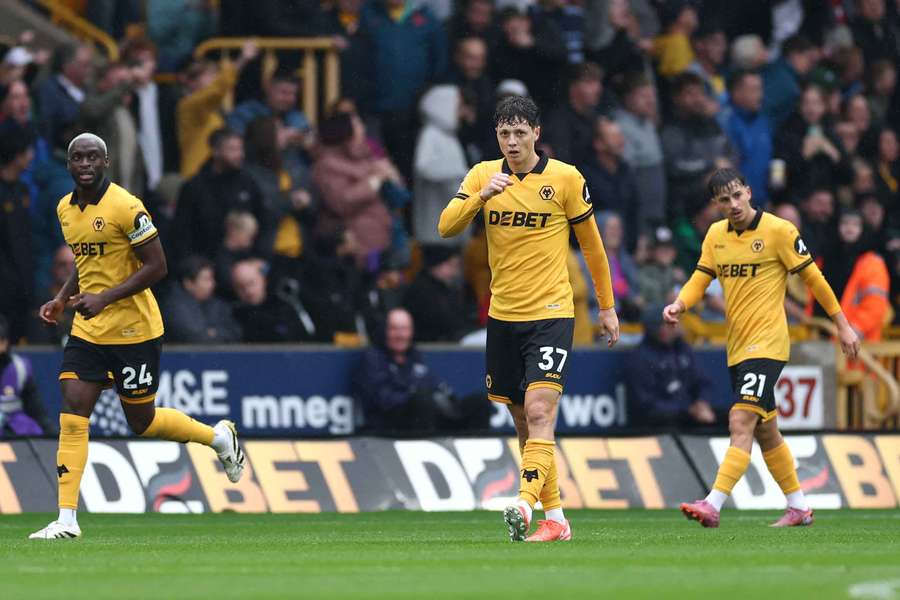 Wolves com início muito complicado