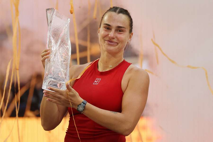 Aryna Sabalenková slaví triumf na prestižní tisícovce v Miami.