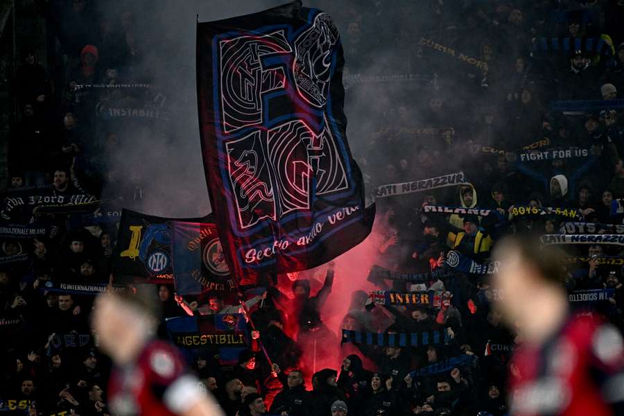 De uitsupporters van Inter in Bologna