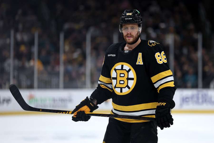 Pastrňák si proti San Jose připsal gól a asistenci.