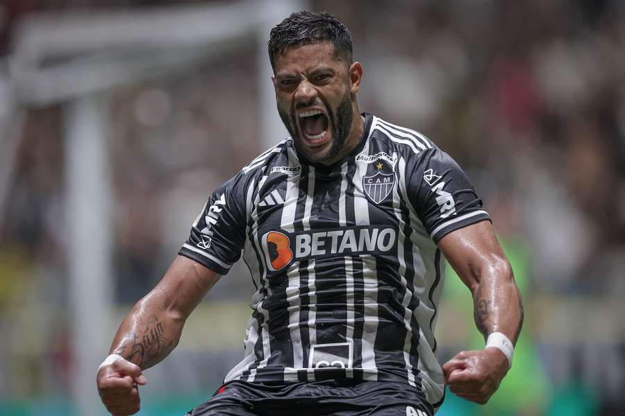 Hulk comemora o 400.º golo da carreira em vitória importante do Atlético Mineiro