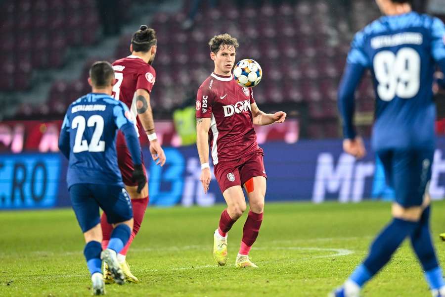 În actualul sezon, Matei Ilie a evoluat în 29 de meciuri în toate competițiile, reușind trei goluri și trei pase decisive