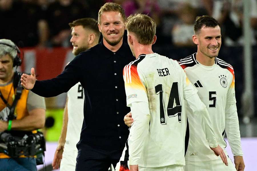 Felicidad absoluta en el combinado germano tras la manita a Hungría