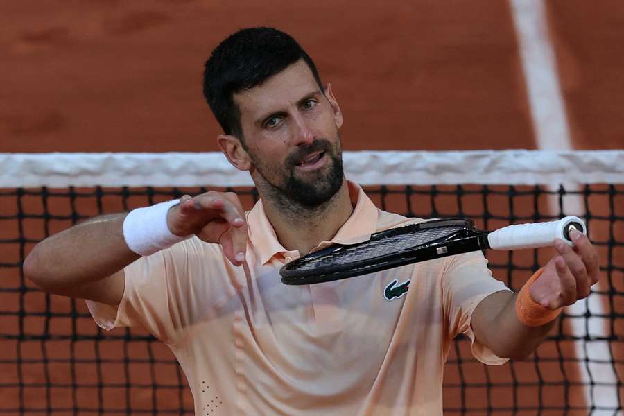 Novak Djokovic s-a calificat în turul 3 la Roland Garros Novak Djokovic s-a calificat în turul 3 la Roland Garros