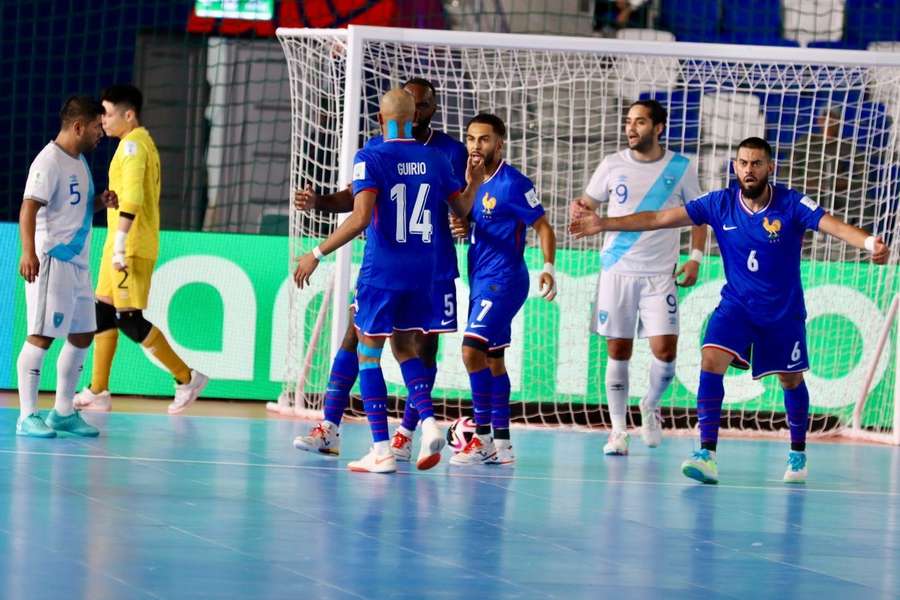 Les Bleus ont réussi leur entrée en matière.