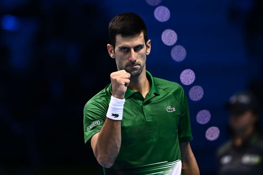 Djokovic continúa con paso firme en las ATP Finals.