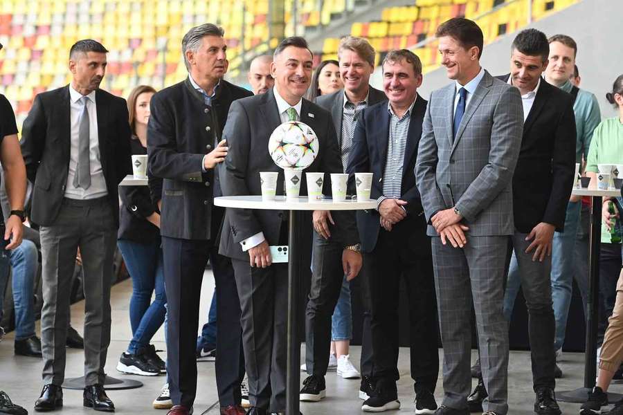 Fostul fotbalist Ilie Dumitrescu a avut cuvinte de laudă la adresa lui Gheorghe Hagi