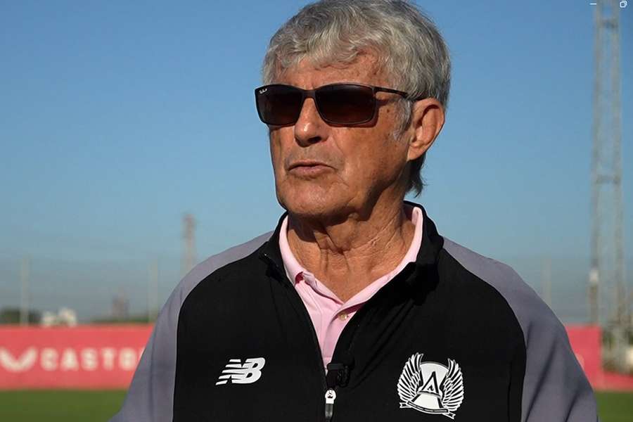 Sevilla meet Qatar U17 as Milutinovic makes celebrated visit