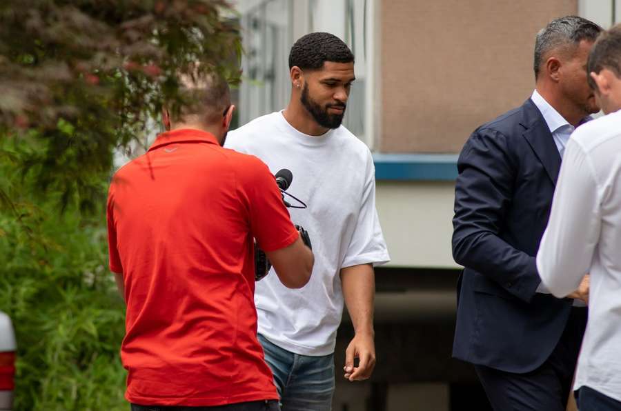 Loftus-Cheek é reforço do AC Milan para a nova temporada