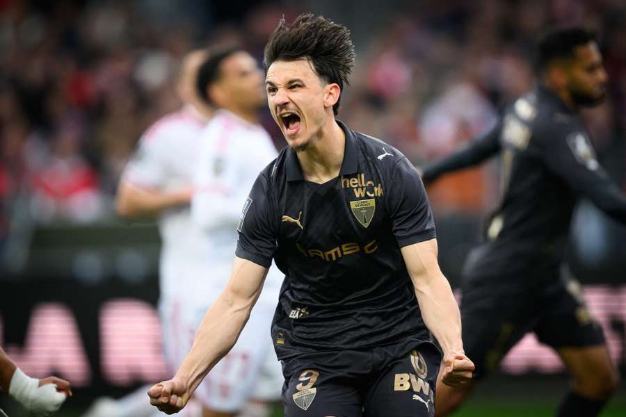 Dans un match fou, Rennes prend les trois points à Brest et grimpe dans le top 6 Dans un match fou, Rennes prend les trois points à Brest et grimpe dans le top 6