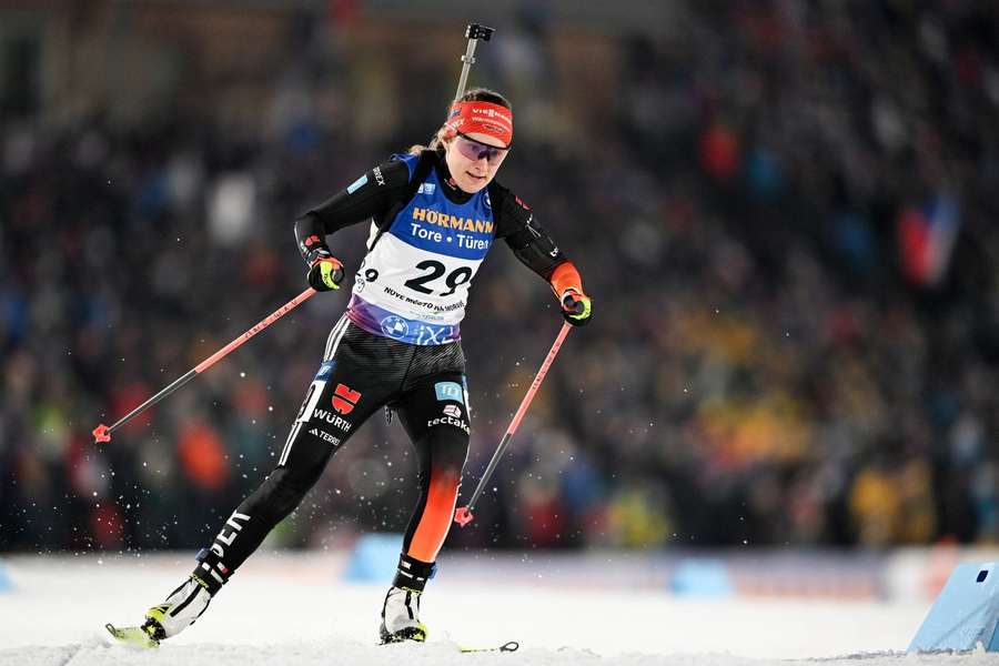 Für Janina Hettich-Walz ist es die erste Medaille bei einer Biathlon-Weltmeisterschaft.