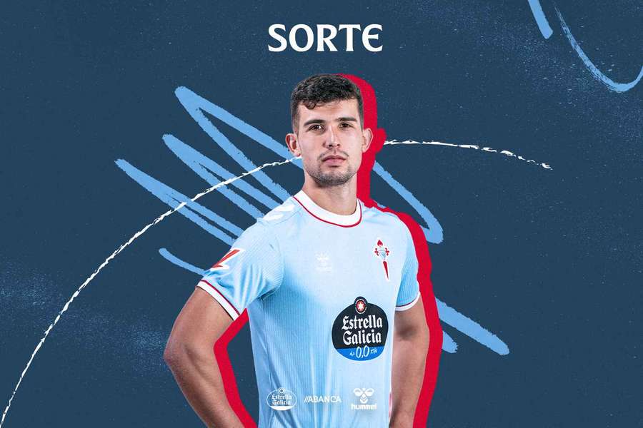Carlos Dominguez se va cedido al Oviedo Carlos Dominguez se va cedido al Oviedo