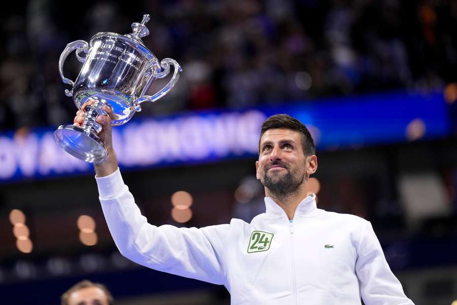 Novak Djokovič s rekordnou 24. trofejou pre grandslamového šampióna.